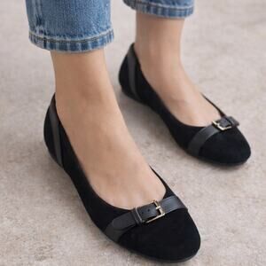 Chaps Black Velvet Baller Flats With Buckle Accent sz 8.5